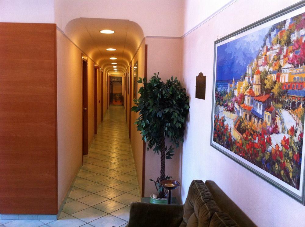 נאפולי Hotel Potenza מראה חיצוני תמונה